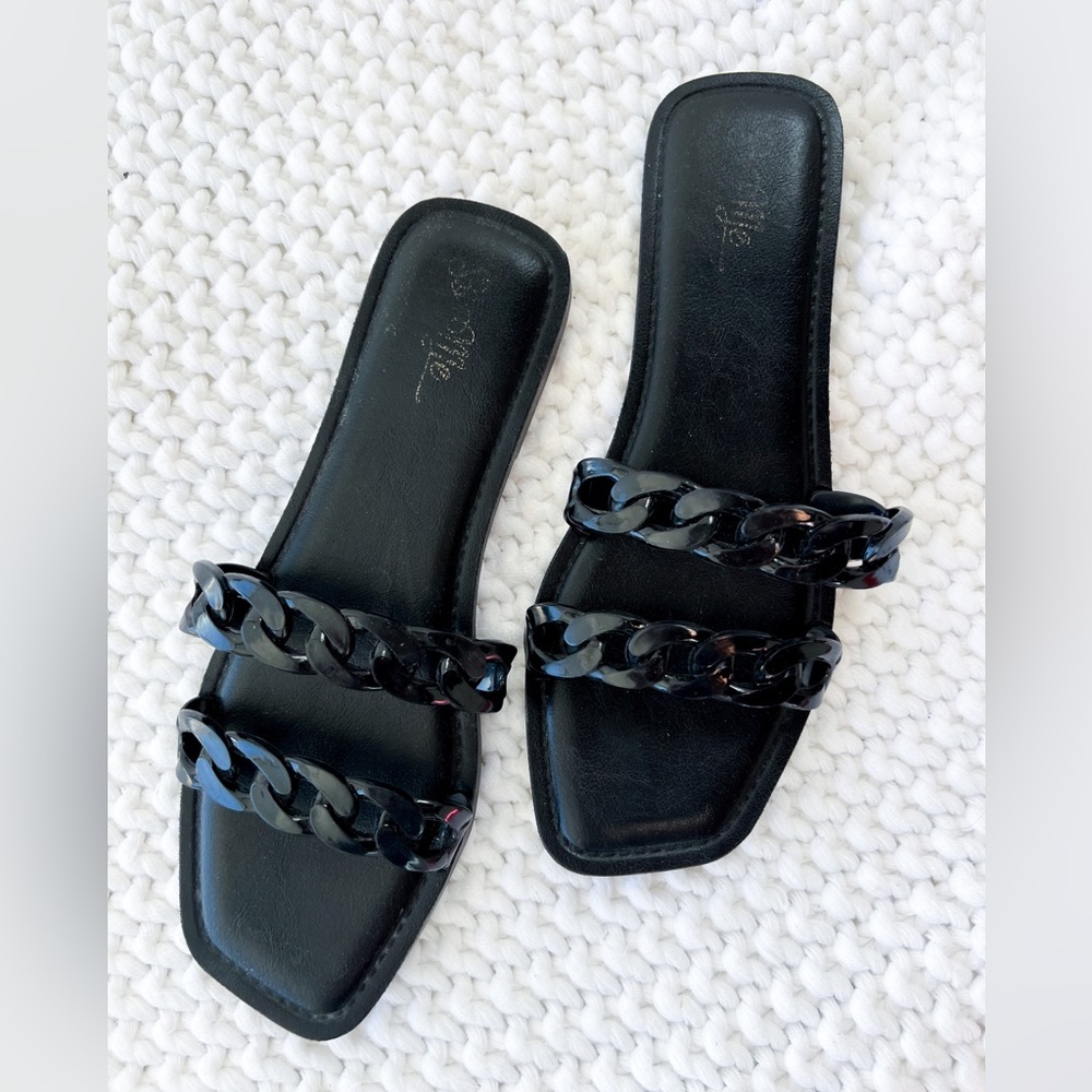 Black Chain Sandals Size 10